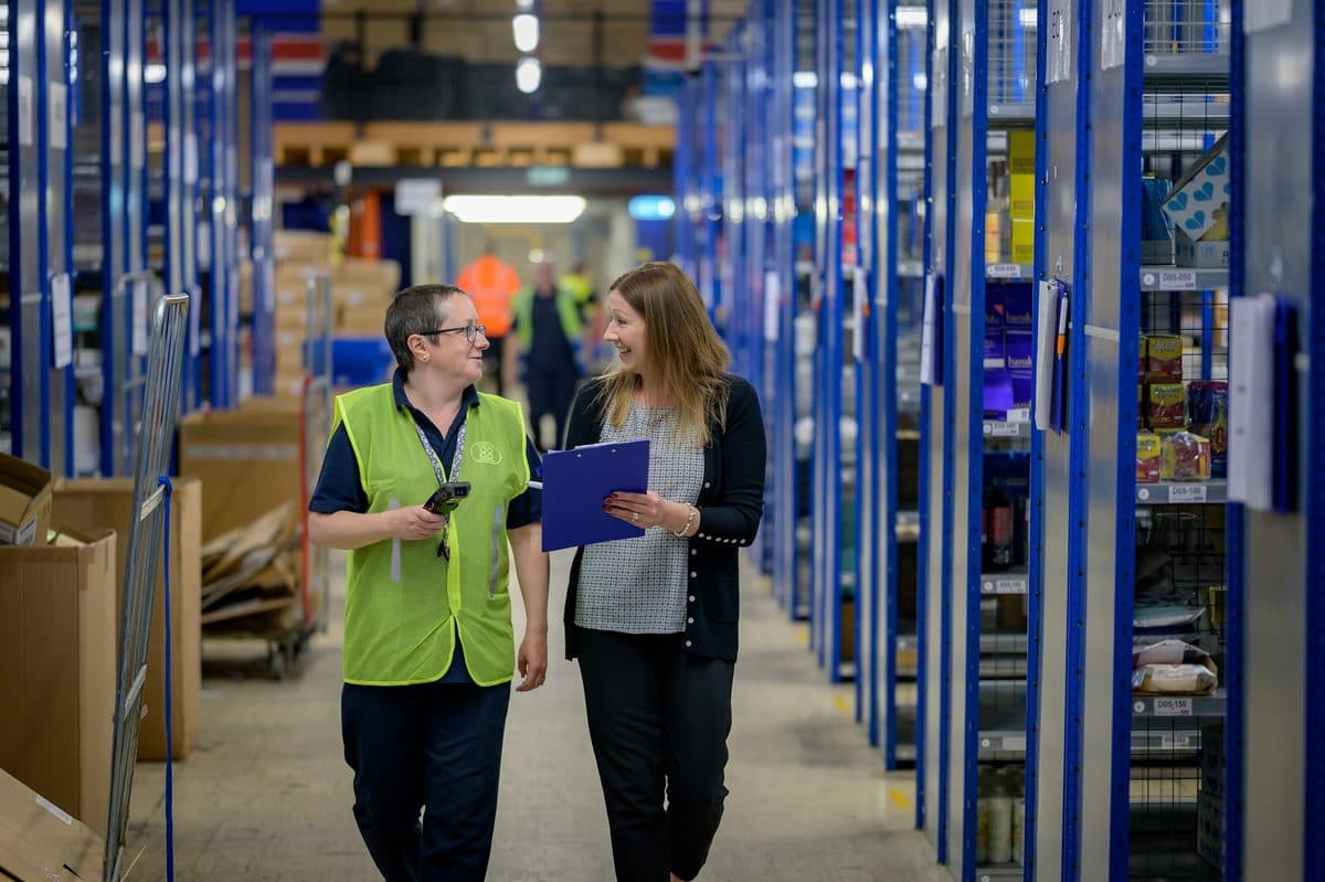 Logistiikka ja varasto